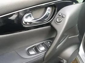 Nissan Qashqai thumbnail 11