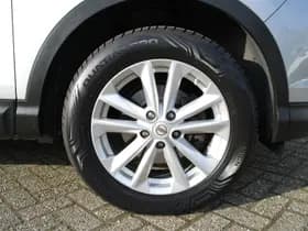 Nissan Qashqai thumbnail 15