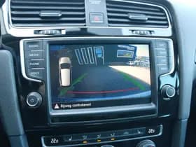 Volkswagen Golf thumbnail 13