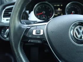 Volkswagen Golf thumbnail 14