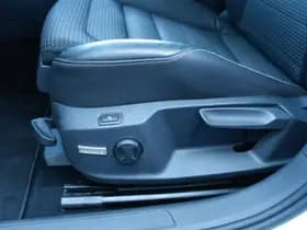 Volkswagen Golf thumbnail 16