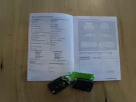Volkswagen Golf thumbnail 31