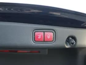 Mercedes-Benz E-Klasse thumbnail 38