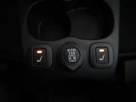 Fiat Panda Panda 1.0 Hybrid PDC/Stoelverwarming/Bluetooth thumbnail 22