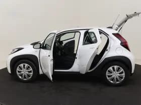 Toyota Aygo X thumbnail 10