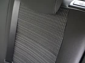 Kia Stonic 1.0 T-GDi MHEV DynamicLine thumbnail 30