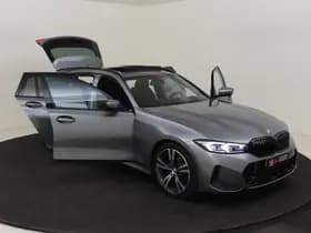 BMW 3 Serie Touring 318i M Sport / Pano / 19 inch / Adap. Cruise / Géén Afleverkost thumbnail 15