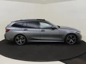 BMW 3 Serie Touring 318i M Sport / Pano / 19 inch / Adap. Cruise / Géén Afleverkost thumbnail 6