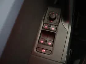 SEAT Arona 1.0 TSI FR Business Connect Carplay Clima Virtual Cockpit thumbnail 27