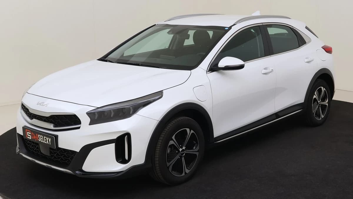 Kia Xceed 1.6 GDI PHEV Dynamic Line — foto 1