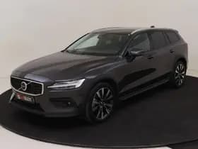 Volvo V60 thumbnail 1