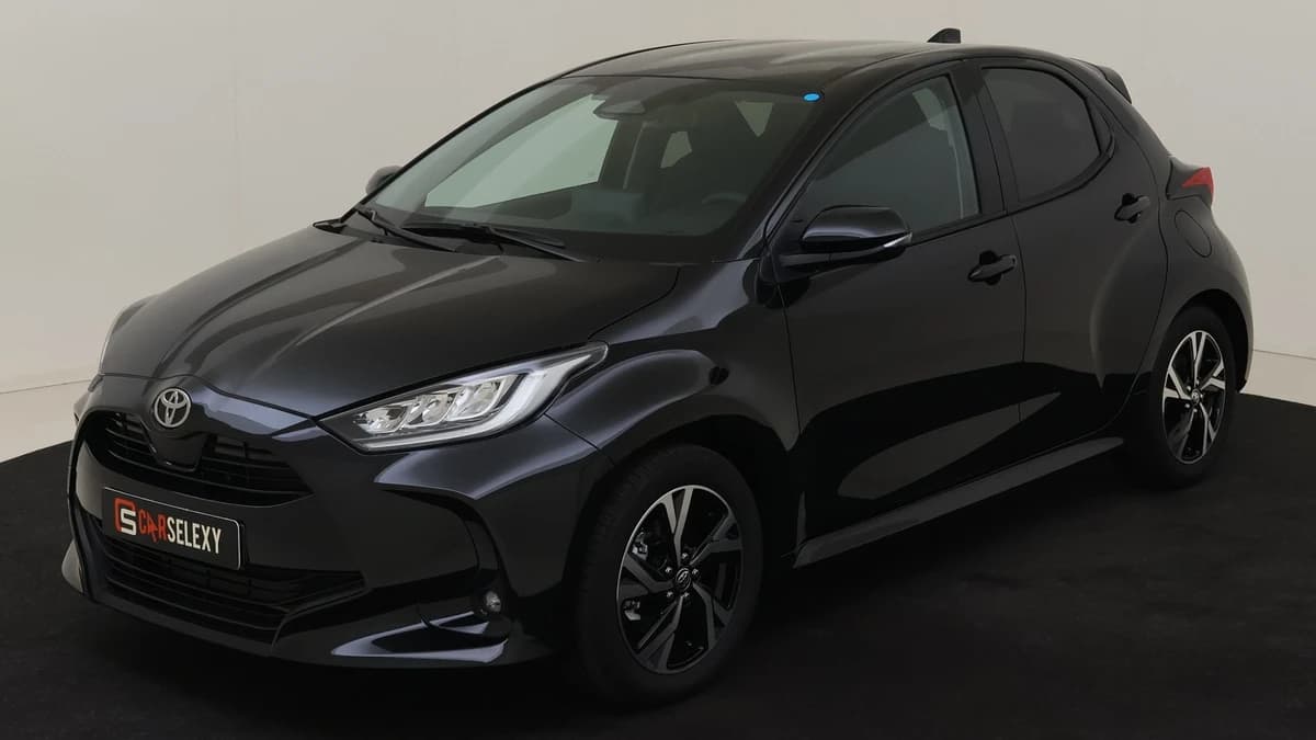 Toyota Yaris 115PK Hybr Dynamic AUTOMAAT NIEUW! — foto 1