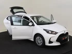Toyota Yaris thumbnail 15