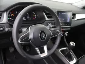 Renault Captur thumbnail 24