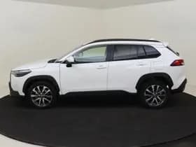 Toyota Corolla Cross Hybrid 140 Style thumbnail 2