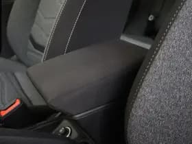 SEAT Arona 1.0 TSI FR Xperience Business Connect thumbnail 32