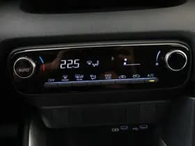 Toyota Yaris 1.5 Hybrid 115 Comfort thumbnail 25