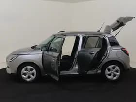Suzuki Swift thumbnail 10