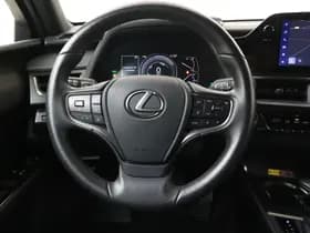 Lexus UX thumbnail 19