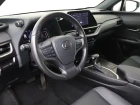 Lexus UX thumbnail 20