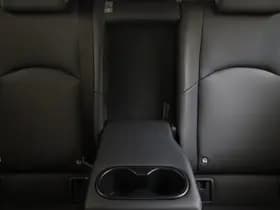Lexus UX thumbnail 33