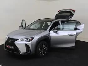 Lexus UX thumbnail 9