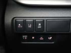 Mitsubishi Eclipse Cross 2.4 PHEV Black Edition thumbnail 24