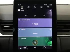 Renault Captur thumbnail 24