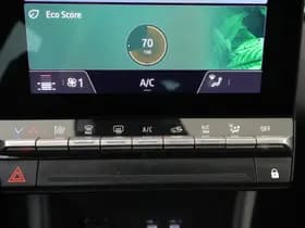 Renault Captur thumbnail 26