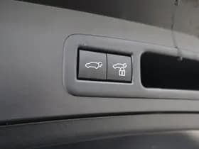 Lexus UX 250h F Sport Line thumbnail 27