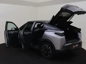 Peugeot 3008 1.2 Hybrid 136 GT thumbnail 11