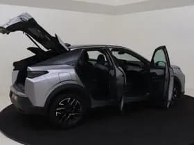 Peugeot 3008 1.2 Hybrid 136 GT thumbnail 13