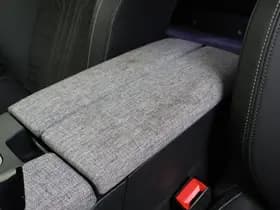 Peugeot 3008 1.2 Hybrid 136 GT thumbnail 31