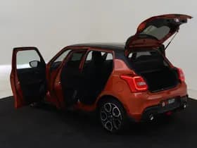 Suzuki Swift 1.4 Sport Smart Hybrid thumbnail 11