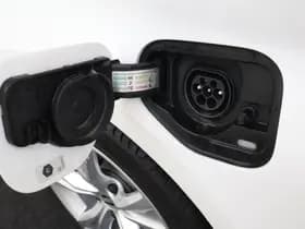 SEAT Leon Sportstourer 1.4 TSI eHybride PHEV FR Business Intense 225PK SOH 94% thumbnail 36