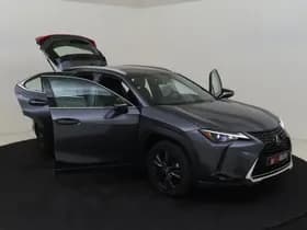 Lexus UX thumbnail 15
