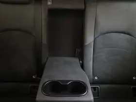 Lexus UX thumbnail 32