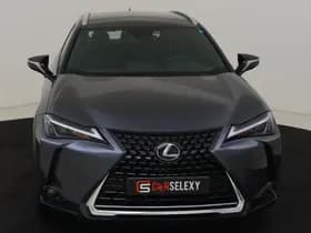 Lexus UX thumbnail 8