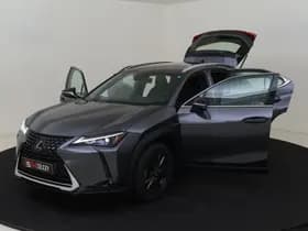 Lexus UX thumbnail 9