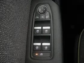 Renault Captur thumbnail 22