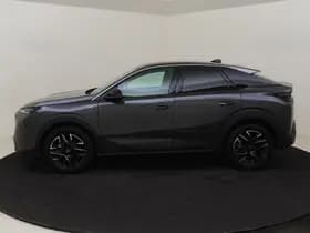 Peugeot 3008 thumbnail 2