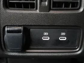 Renault Captur TCe 90PK techno thumbnail 32