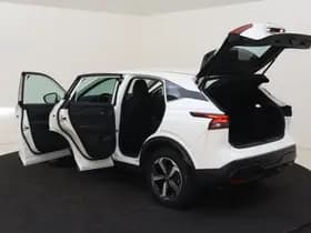 Nissan Qashqai thumbnail 11