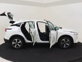 Nissan Qashqai thumbnail 14