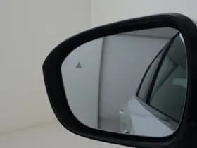 Nissan Qashqai thumbnail 22