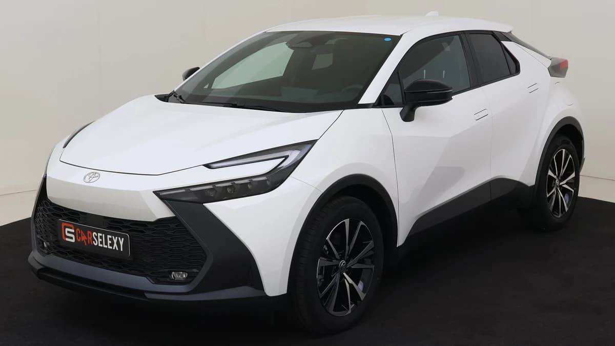 Toyota C-HR 2.0 PHEV 220PK Dynamic Winterpack Camera Carplay — foto 1
