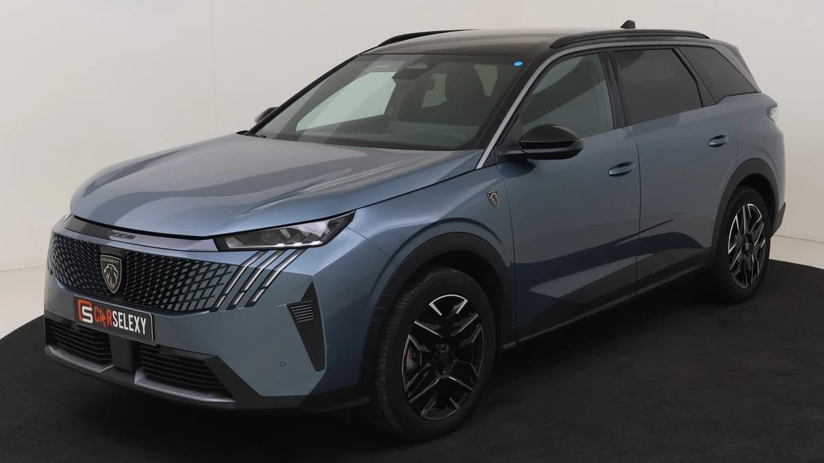 Peugeot 5008 Hybrid 145PK GT Automaat 7-Persoons Navigatie Carplay Winterpack — foto 1