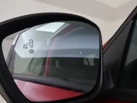 Peugeot 2008 1.2 Hybride 145PK Allure 360 Camera Navigatie Carplay Stoelverwa thumbnail 19