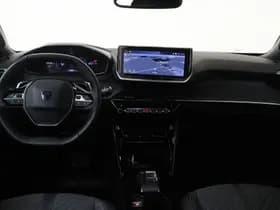 Peugeot 2008 1.2 Hybride 145PK Allure 360 Camera Navigatie Carplay Stoelverwa thumbnail 24