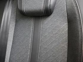 Peugeot 2008 1.2 Hybride 145PK Allure 360 Camera Navigatie Carplay Stoelverwa thumbnail 28